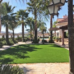 Landscape-artificial turf